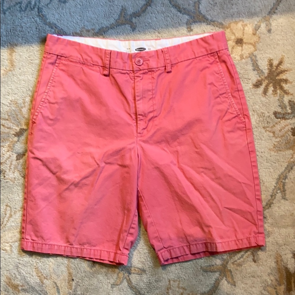Old navy salmon shorts